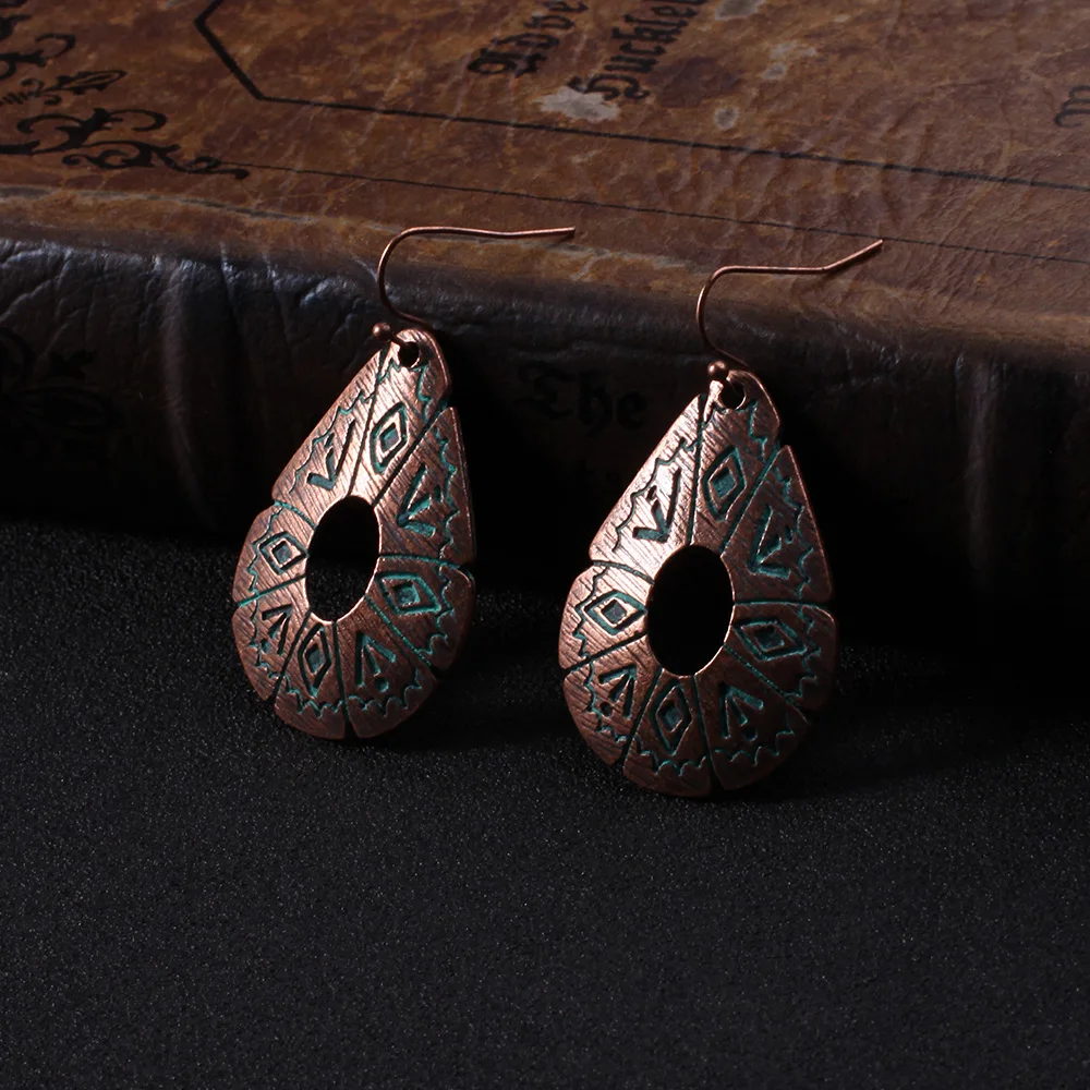 HY-7224-1 EARRING (11)
