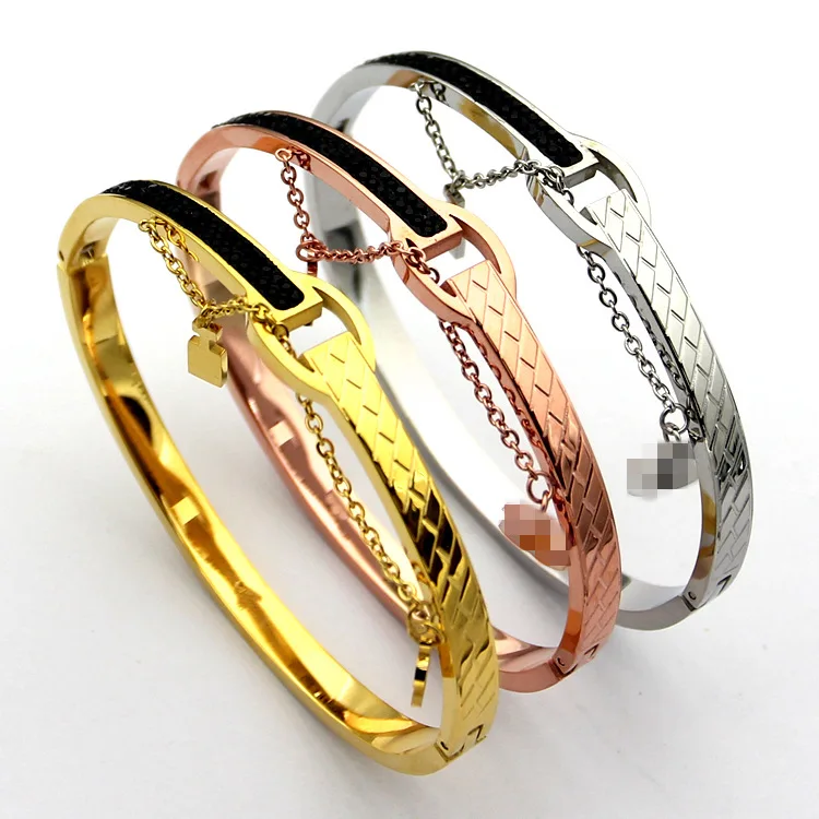 

Fashion Jewelry Love Exquisite Bracelet Accessory Rhinestone Decor Stylish Hand Chain Ring Drop Shipping