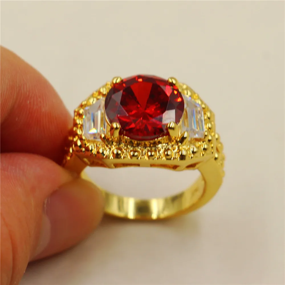 Atmosphere 18KT Yellow Gold Filled Round red Zircon Carving Craft Ring