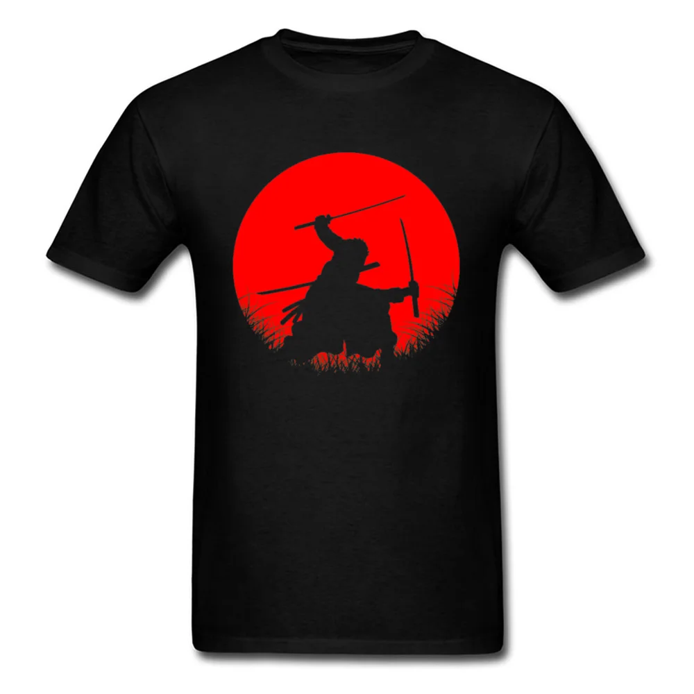

Zoro T-shirt Roronoa Zoro Anime Figure T Shirt Men Black Red Moon Print Tshirt One Piece Fashion Tops Straw Hat Family Tees Cool