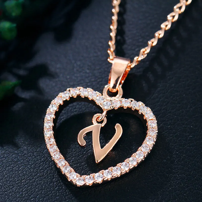 Романтическая любовь ожерелье с кулоном Стразы ожерелье для девочек женские золотые воротники с алфавитом трендовые новые шармы - Окраска металла: V