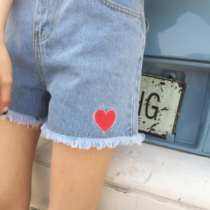 Новые летние ulzzang Harajuku Свободные сердце вышивка женские джинсовые шорты большие размеры прямые kawaii комплект эластичной одежды с шортами женские