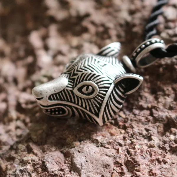 

10pcs wholesale norse Fenrir viking Wolf amulet Pendants wolf head nekclace men necklace Pagan Original Animal Jewelry jewelry