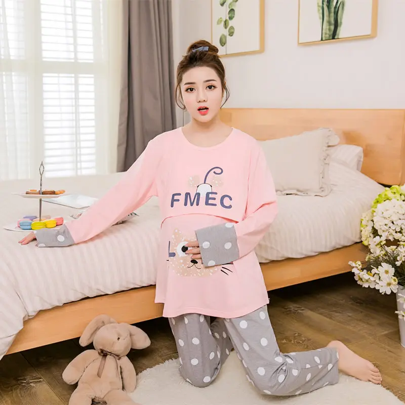 mome nursing wear