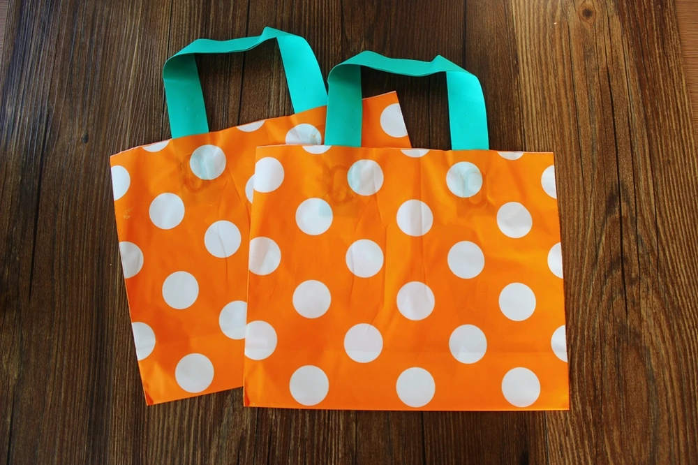 Пластиковые подарочные пакеты, пластиковые хозяйственные сумки, праздничный Подарочный пакет "Оранжевый горошек печати" 50 шт./партия
