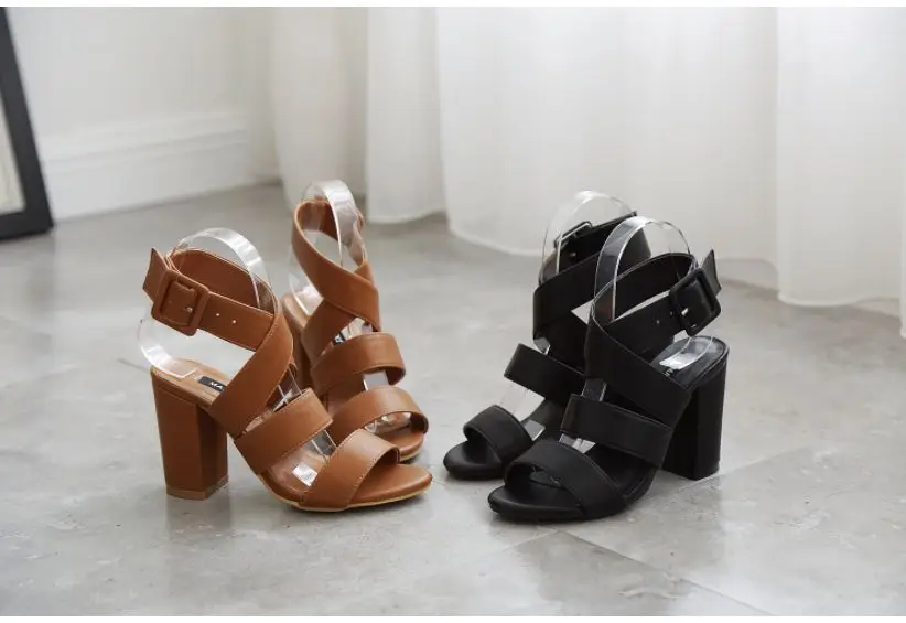 Talón Sandalia Strap 9 Verano Ankle Zapatos Mujer De Cm Negro Marrón Sandalias Negro Bloquear Señoras Femenina Tie Estilo Alta Xf117 Cruz Sexy marrón Europeo pYHwntqHR