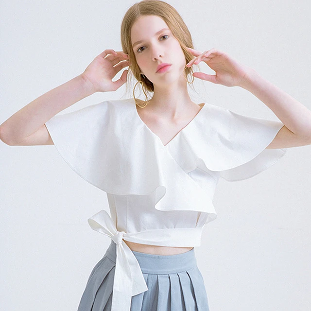 sleeveless white blouse design