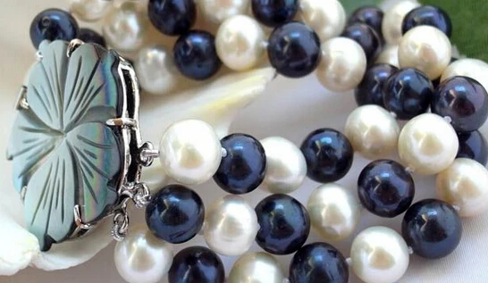 

00047 WHITE BLACK ROUND FRESHWATER PEARL BRACELET
