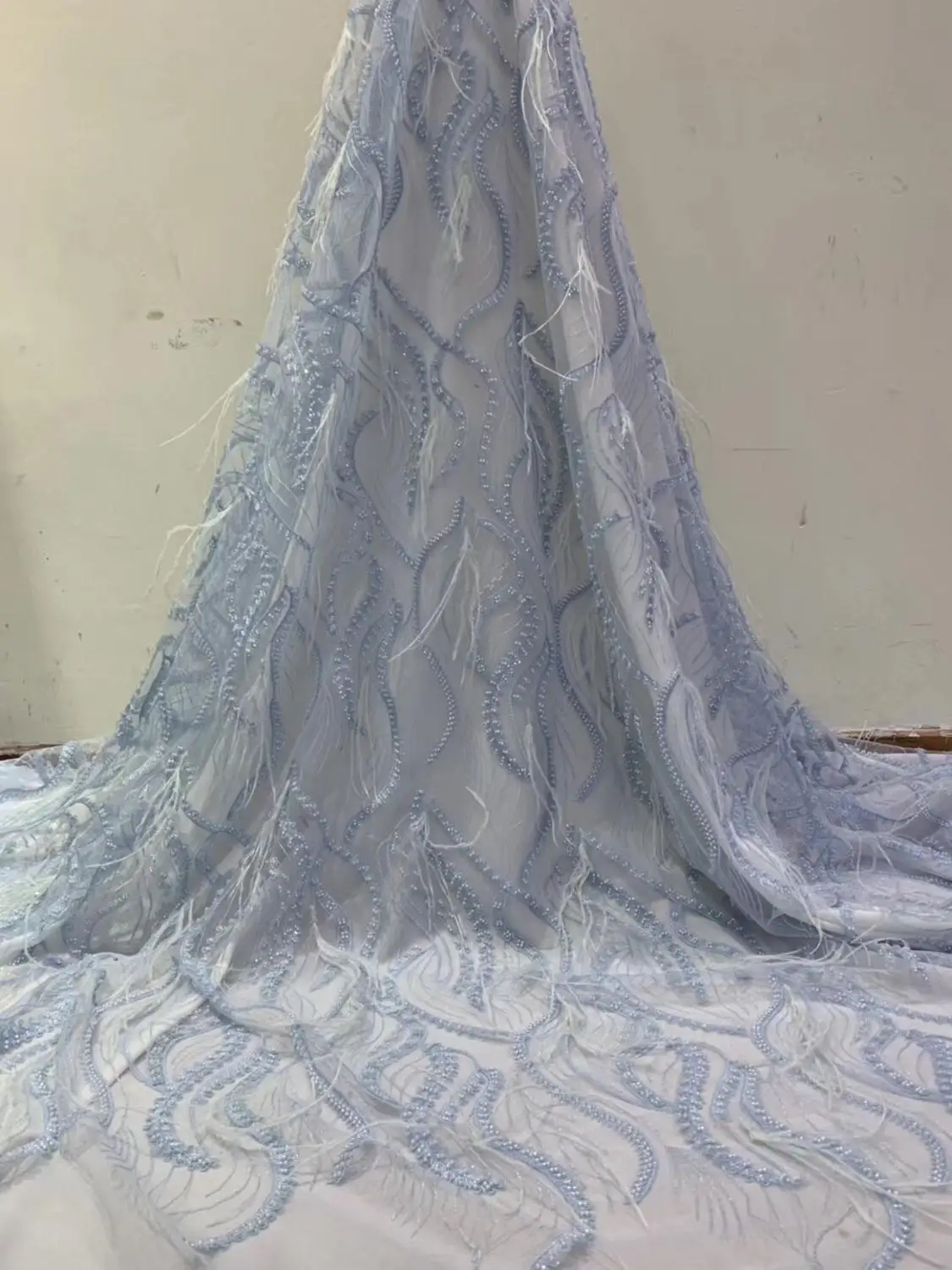 

Beautiful 100%Super quality 2019African Lace Hand-Made Beaded lace French net Lace For Nigerian Wedding long Dress HL552