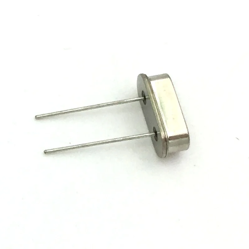 20pcs hc-49s 3.6864MHz 20ppm 20pF quartz resonator