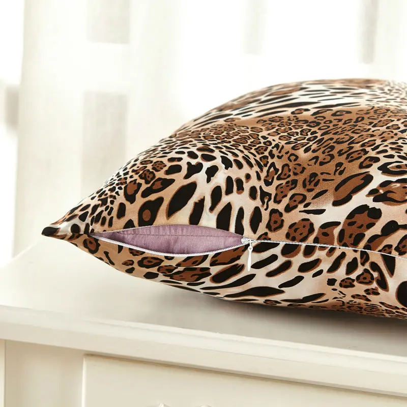 1000-19-momme-silk-pillow-cover-leopard-03