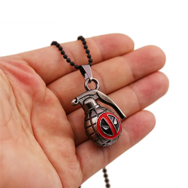 New Deadpool Keychain Cute Metal Key Ring Holder Beds Chain Pendants llaveros Chaveiro Men Car Women Bag Jewelry Gift Kolye