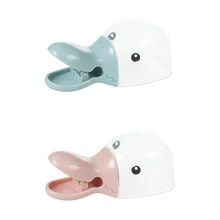 Мульти-Функция кухонная ложка комплекты детской одежды с изображением Уточки из мультфильма дизайн чаша Пластик Fedding корм для домашних животных собаки и Еда миска для воды фонтан