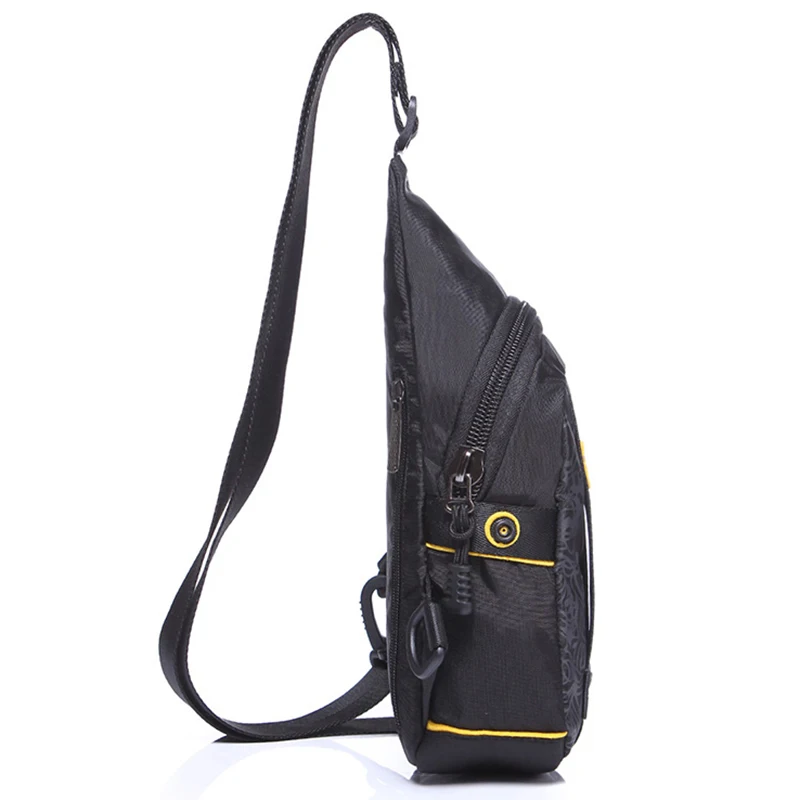 BUS072Black02