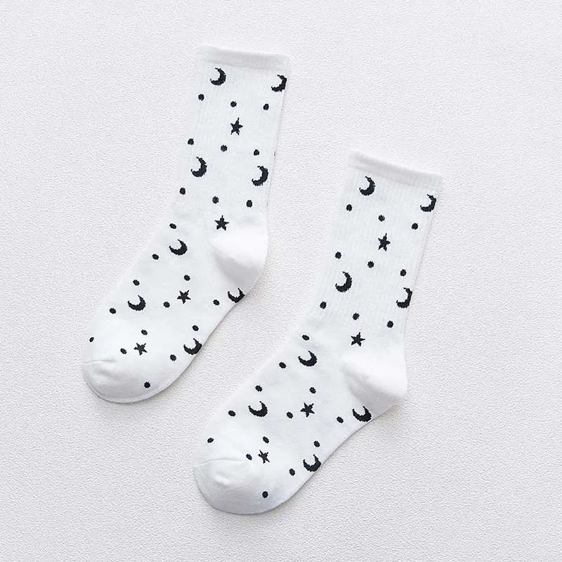 Harajuku Dot/moon/letters/stars короткие носки женские весенне-летние хлопковые дышащие уличные носки женские милые заниженные носки для девочек - Цвет: Star moon white