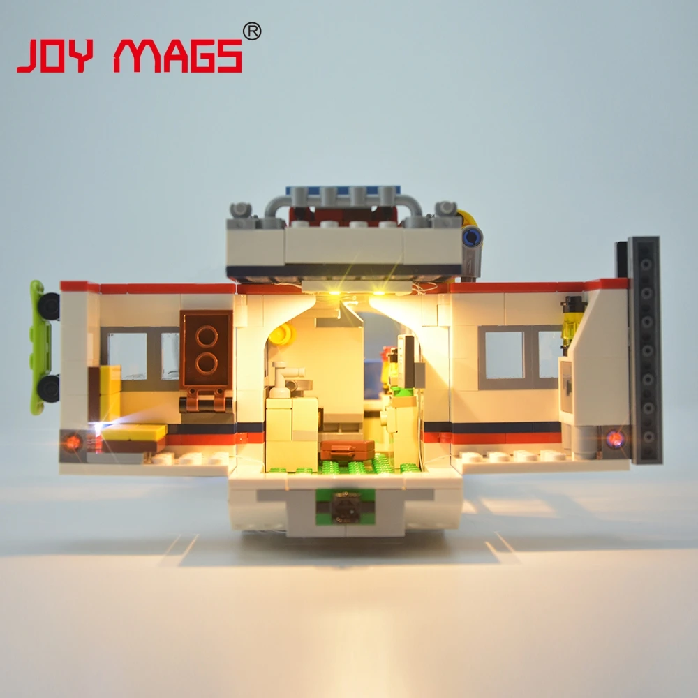 Комплект со светодиодсветильник кой JOY MAGS для коллекции 31052 года создающий