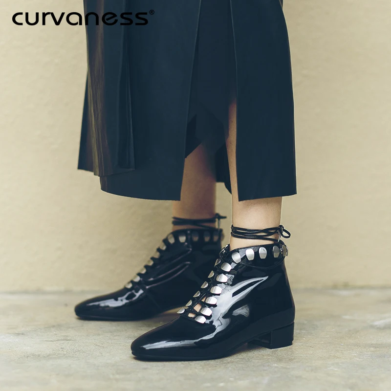 

Curvaness 2019 Women Ankle BootsCow Leather Square Toe Black Color Lace Up Autumn Spring Low Heel Women Martin Boots