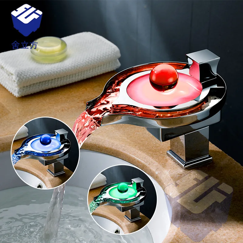 

Copper Led Waterfall Basin Faucet Hot And Cold Light Tap Creative Disc Temperature Control Discoloration Kitchen Faucet K-6012