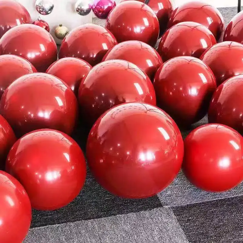 316103843483484679