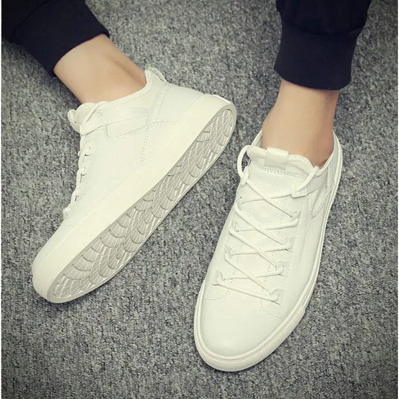 Cena Męskie czarne białe buty skórzane płaskie buty męskie gorąca sprzedaż mokasyny buty klasyczne wygodne męskie obuwie Plus rozmiar A52 06