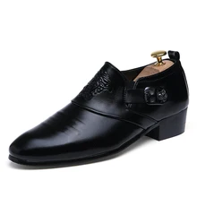 2016 frühling Herbst Mode herren Lackleder Männer Kleid Schuhe Weiß Schwarz Günstige Casual Männlichen Weichem Leder Hochzeit Oxford schuhe