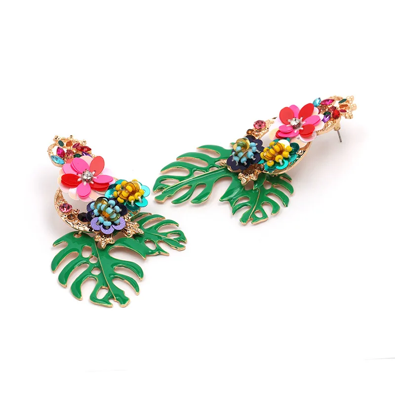 vintage leaf earring
