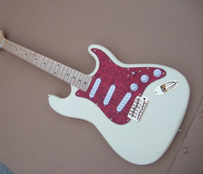 

Factory store yellow white cream red pickguard ST maple fretboard 6 string golden Hardware Electric Guitar Guitarra