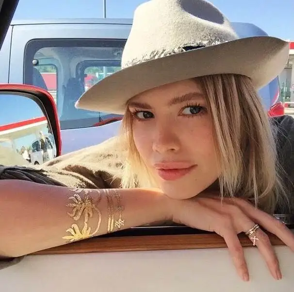 الجملة النساء الجسم الفن مثير المؤقتة الوشم المعادن الذهب الوشم قلادة سوار فلاش الوشم الحناء غير سامة تغطي ندوب