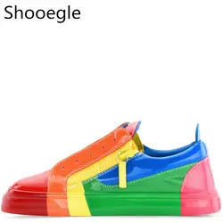 Уличная разноцветная мужская повседневная обувь в стиле ретро; цветная обувь из лакированной кожи на плоской толстой подошве; обувь на