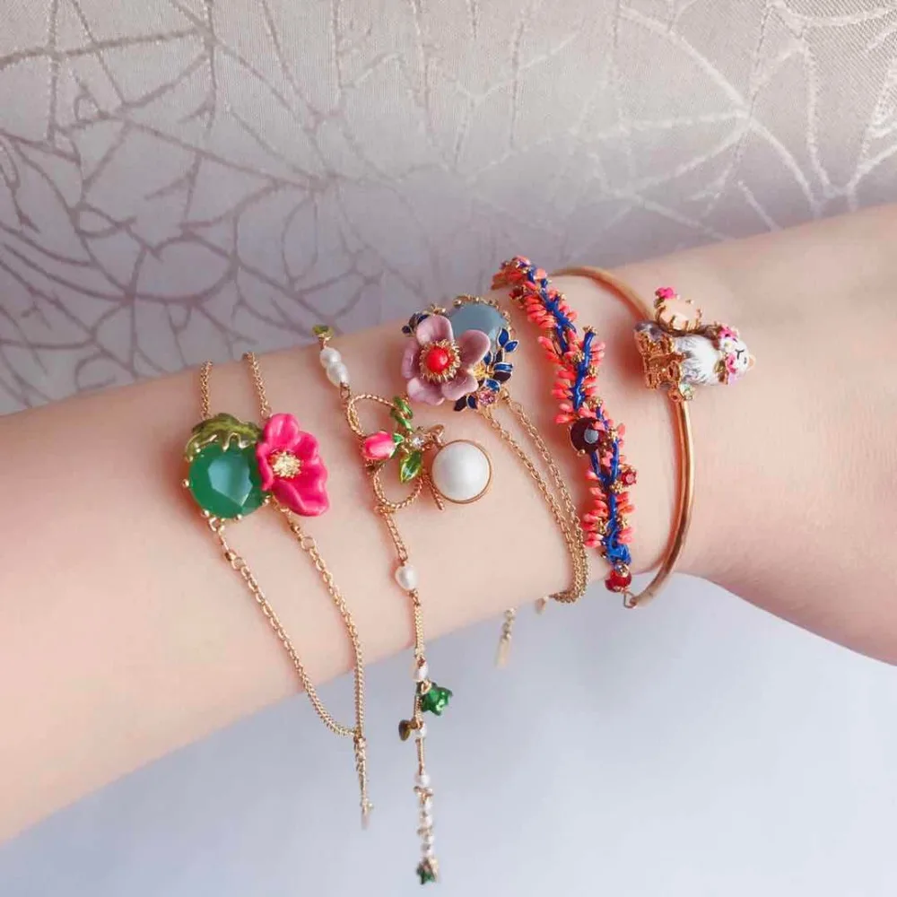 

2019 Amybaby Fashion Designer Cute Cat Color Flower Womens Bracelet Jewelry for party
