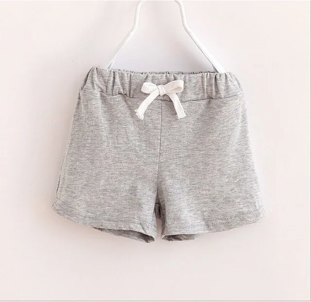 Летние Короткие хлопковые мягкие удобные однотонные штаны для малышей Одежда для детей от 2 до 7 лет