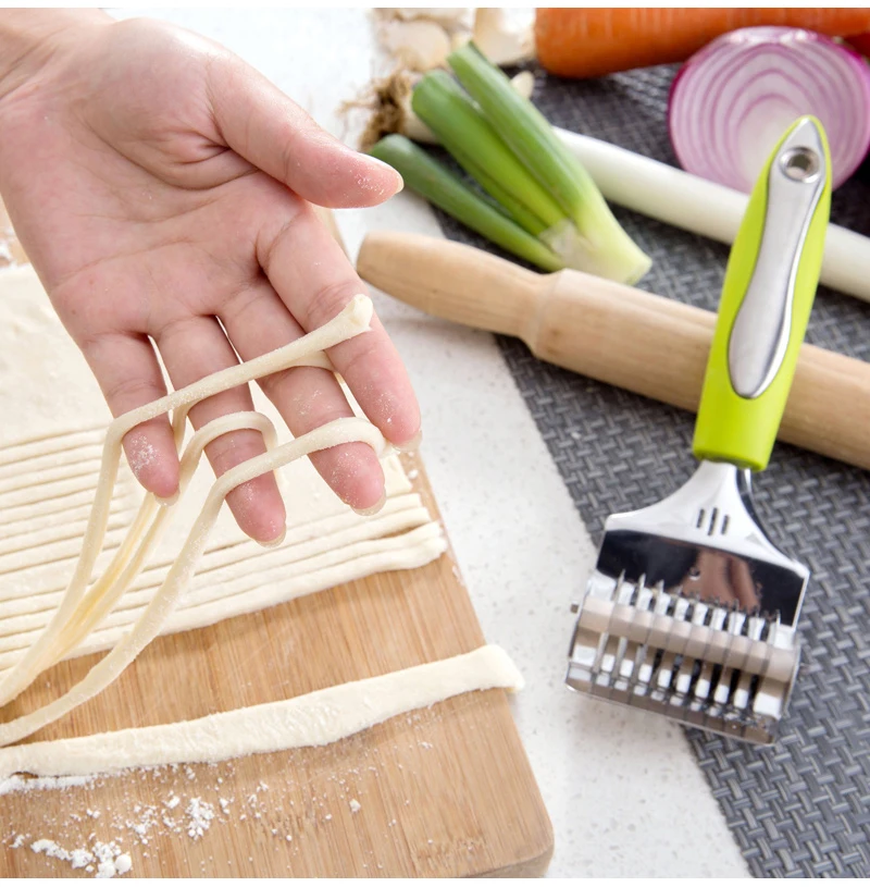 TUUTH Noodles Cut Knife Non-slip Handle Pressing Machine Kitchen Gadgets Spaetzle Makers Manual Section Shallot Cutter A10