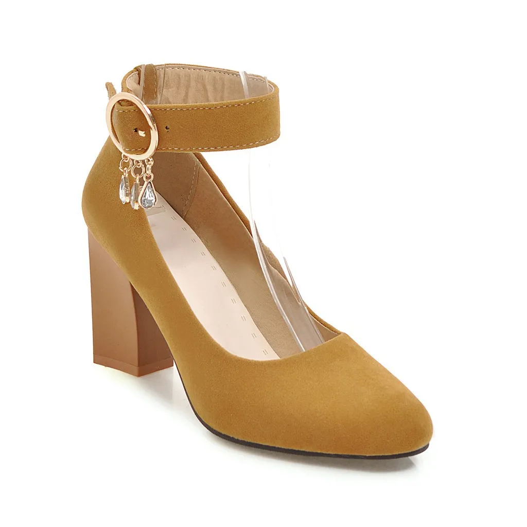 

18 years during the spring and autumn fashion pointed thick with high heel strap size size 31 18613-48 women's shoes