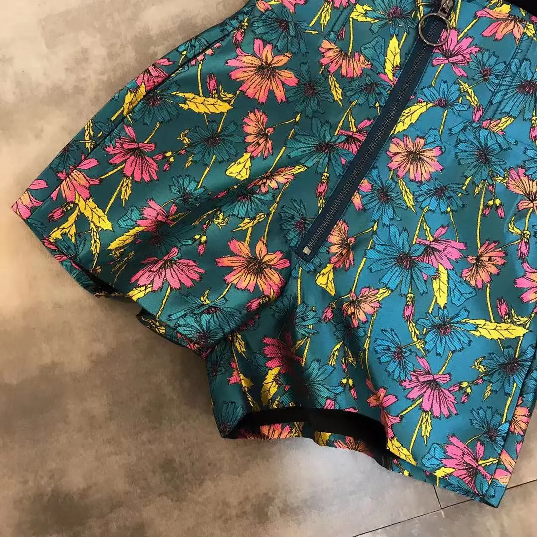 На молнии, с завышенной талией широкий шорты для женщин высокая талия цветочный принт шорты для женские 2019 Весенние Новые Hotpants