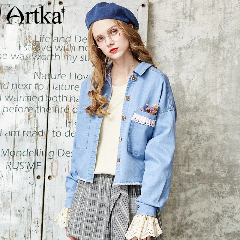 

ARTKA 2019 Spring Lace Letter Embroidery Denim Jacket Cotton Long Sleeve Button Turn-down Collar Thin Coat Lady Outwear WN10087C