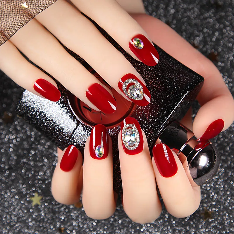 

24pcs Wedding Bride Glitter Crystal Red False Nail Patches Acrylic Long Lasting Short Round Full Cover Fake Nail With Glue