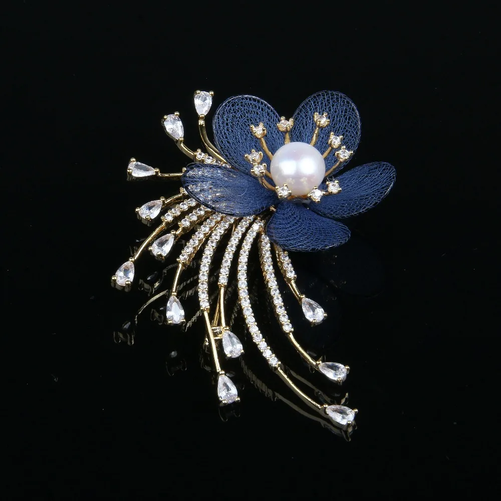 

2018 Fashion Jewelry High Quality Natural Pearl Flower Zircon Brooch Pins Brooches Wedding Accessories