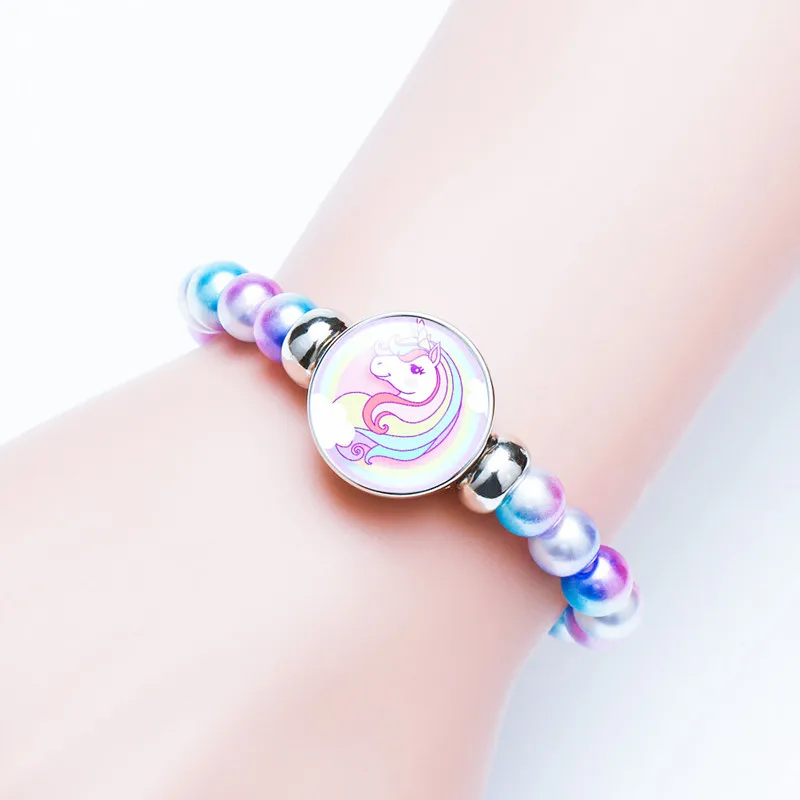 

Hot Unicorn Beads Charm Bracelets 18mm Snap Holder Buttons Dome Cabochon Charms Trendy Bracelets Girls Women Boy Jewelry Gift