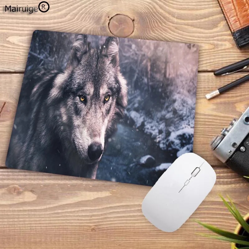 31wolf_photoshop_predator_121514_1280x720 (4)