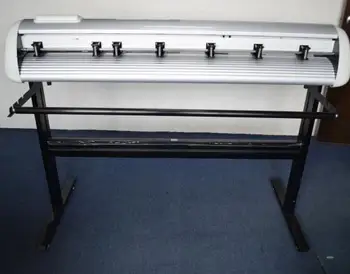 

Vicsign HSF1200 48" CCD Automatic Positioning Vinyl Plotter Cutter Reflective Film Paper Graphic Pattern Cutting