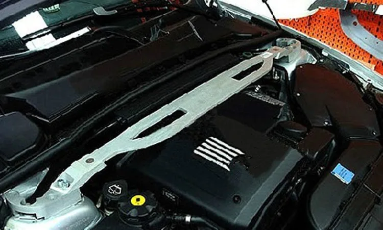 E90