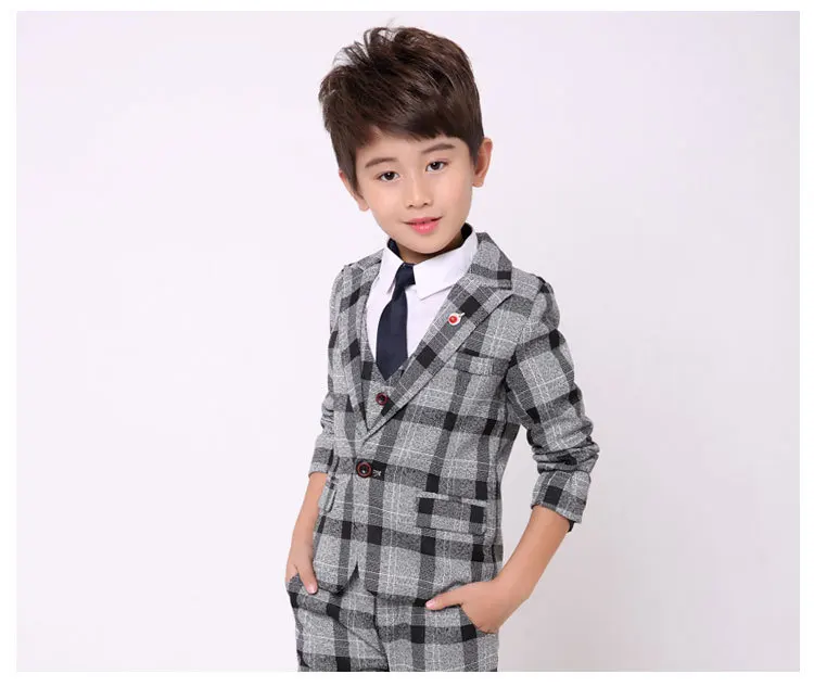

2019 gray Formal Boys Suits For Weddings England Style Man Child Blue Party Tuxedos Boys Formal Suits Blazer+Pants+Vest