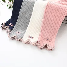 Леггинсы для девочек; тонкие детские штаны с оборками; брюки для маленьких девочек; модные повседневные брюки; сезон осень-зима