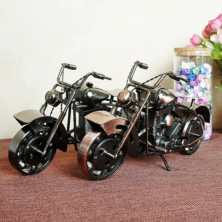 Handmade Retro Iron Motorcycle Model Ornaments Vintage Metal Motorbike Crafts Home Decor Gift