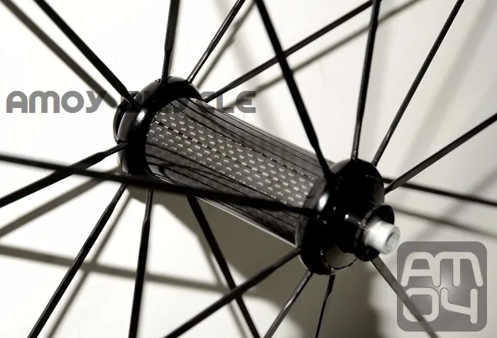 Perfect Free shipping China factory price lightweight wheel Tubular carbon 60mm 700c road racing wheelset for promotion 12