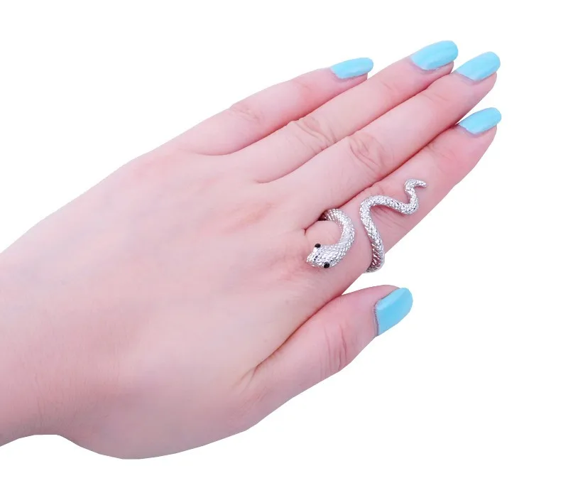 2017 Fashionable Gold Decorative pattern Crystal Snake Shaped Woman Ring Top Quality Party Jewelry R008