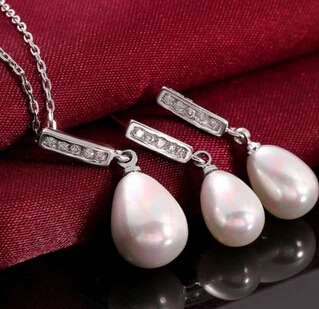 

Jewelry 001035 Silver Crystal Pearl Necklace&Earrings Set (A0423)