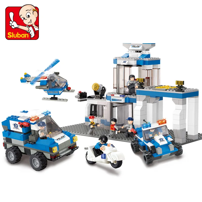

S Model Compatible with Lego B0192 582pcs SWAT Command Center Models Building Kits Blocks Toys Hobby Hobbies For Boys Girls