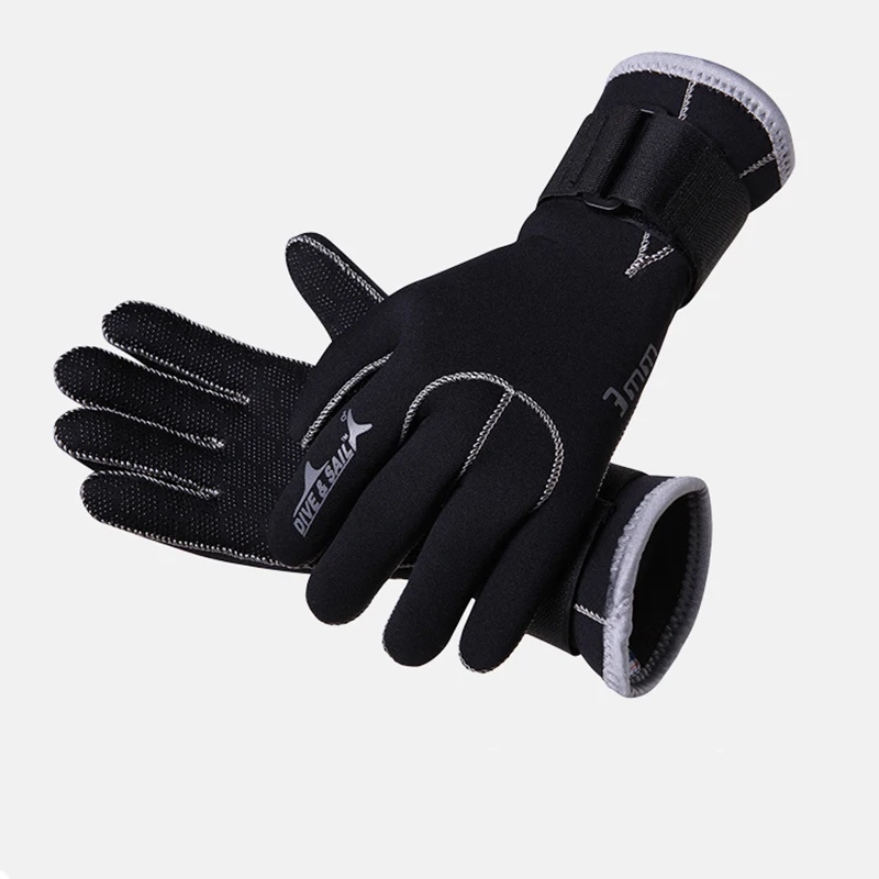 warmest diving gloves