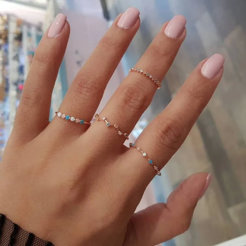 

4 Pcs/set Vintage Colorful Crystal Stone Finger Rings Set Women Midi Kunckle New Fashion Party Wedding Jewelry Wholesale